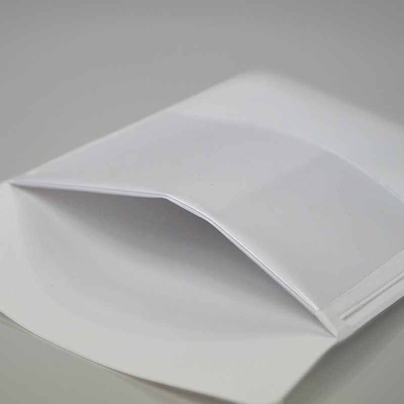 Portabolígrafos y porta-insignias para la blusa | Etigo