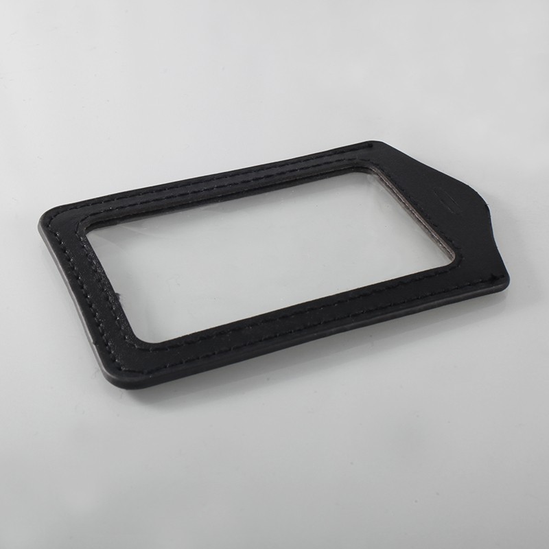 Porte badge aspect cuir 86 x 54 mm