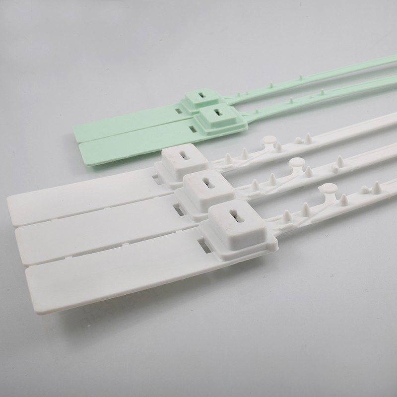 Betaseal security seal with metal insert - Etigo