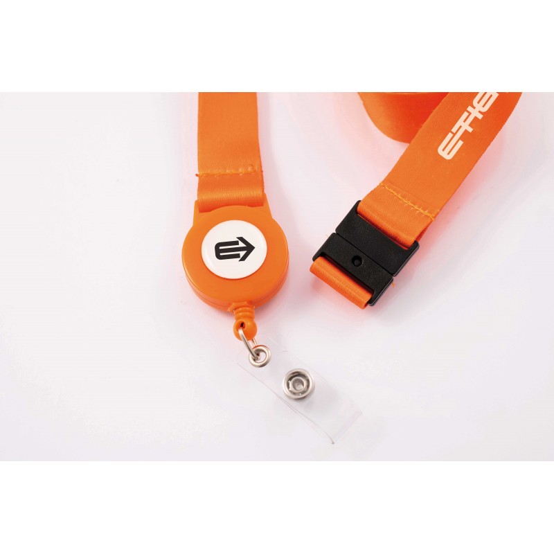 Satin polyester neckband