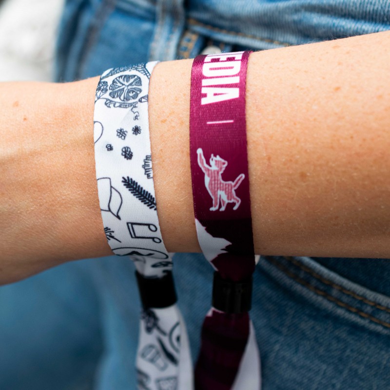 Customised fabric event bracelet / Plastic ring