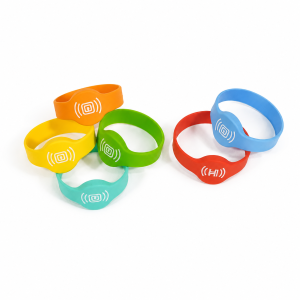 Bracelet RFID en silicone : identification / événementiel | Etigo